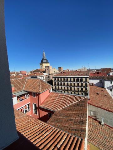 Calle Embajadores - Apart 4 Pax Pza Cascorro Madrid Exterior foto